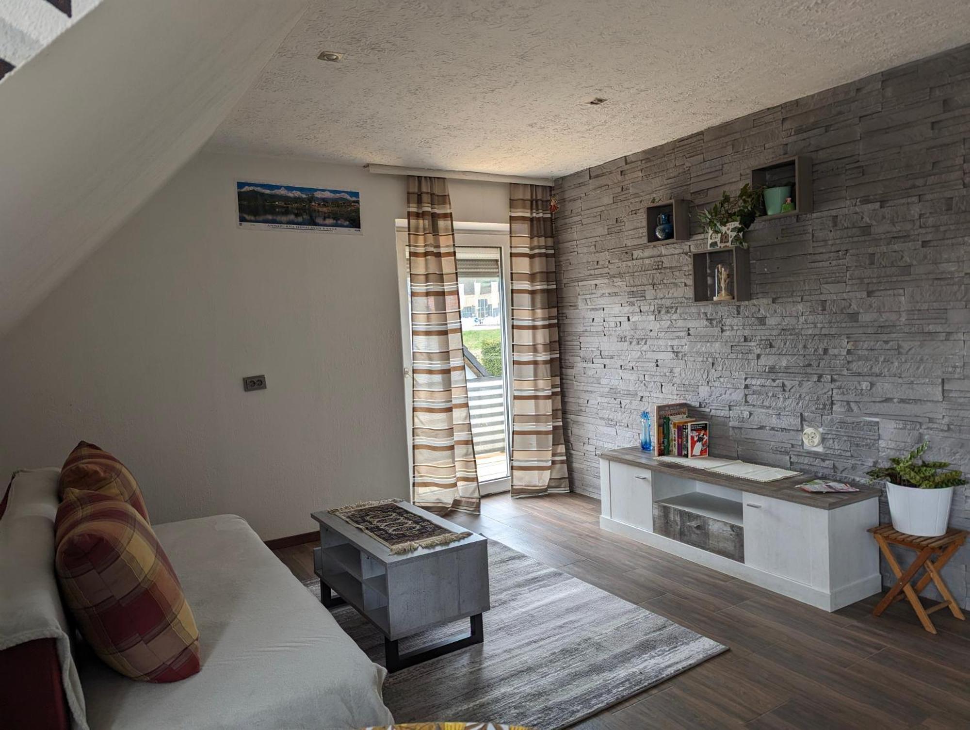 Nepalaya Ferienwohnung Пегниц Екстериор снимка